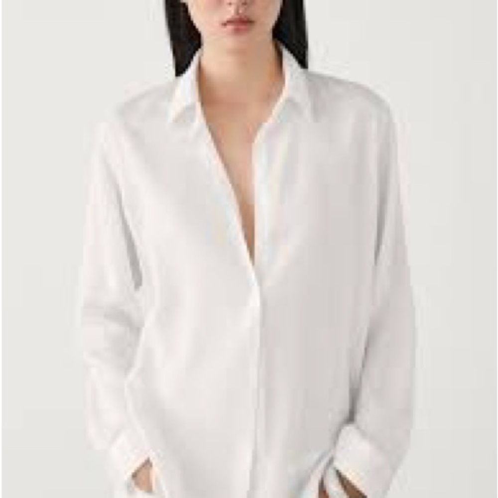 Chic White Collared Shirt